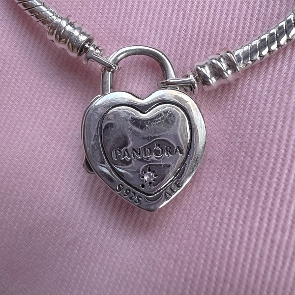 Pandora Fantasyland Castle Locket Clasp Bracelet - Picture 4 of 7